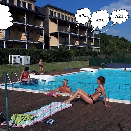 View - Amiral 21 *